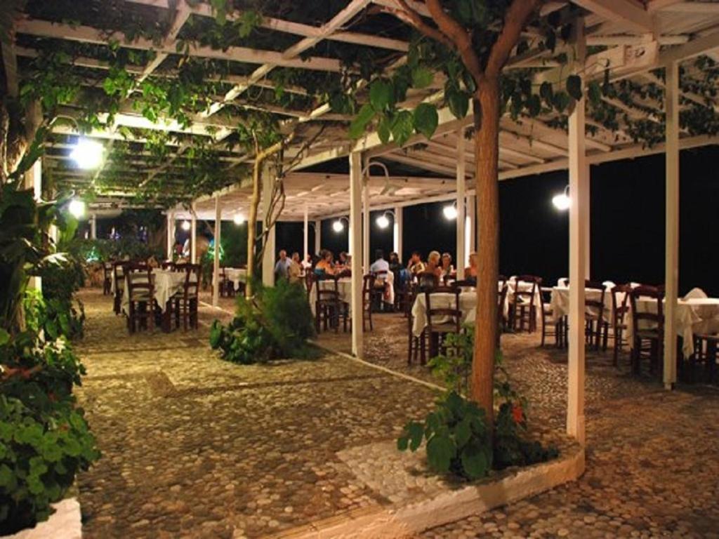 Alissos Taradella Hotel المظهر الخارجي الصورة